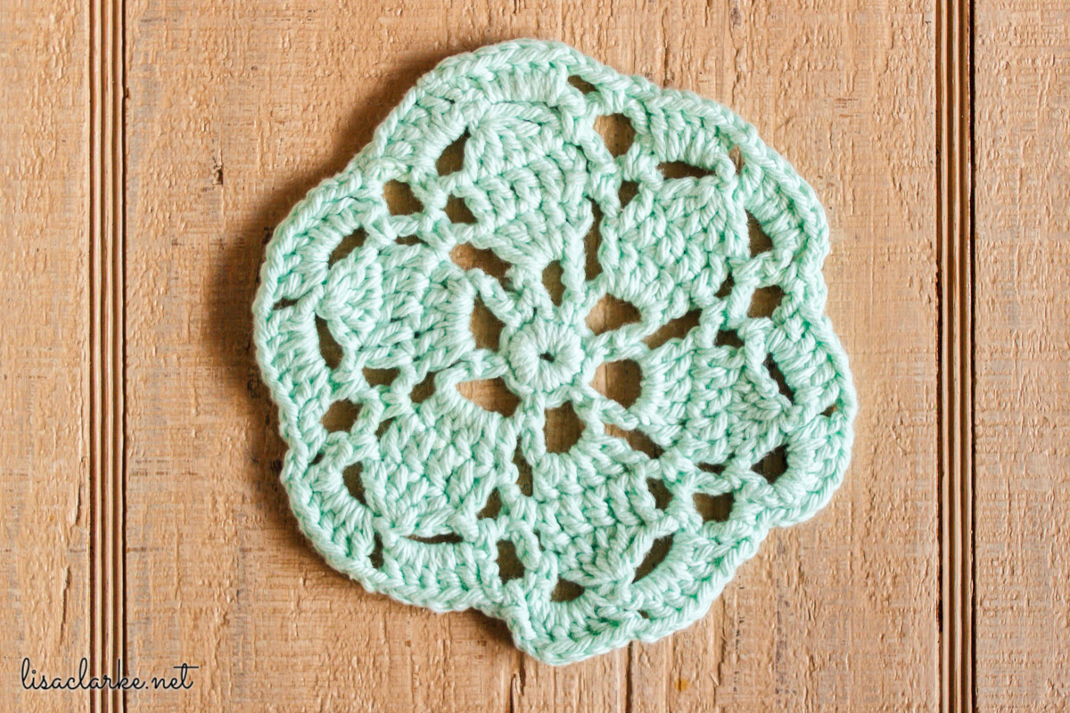 Crocheted table topper
