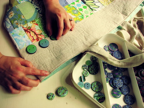 A Month of Hands: 17/31 :: Auditioning Buttons