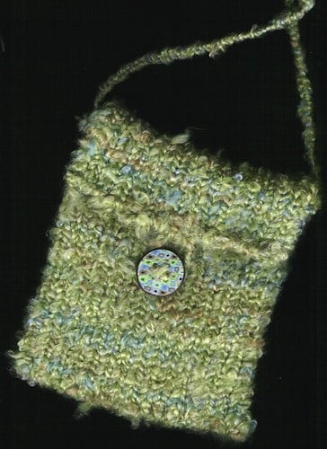 Loom knitted purse