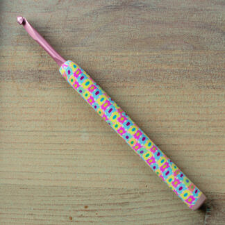 Crochet Hooks<br><small>Size: G-6 (4mm), Hook Style: Inline (like Susan Bates), Design: Seaside Calico</small>